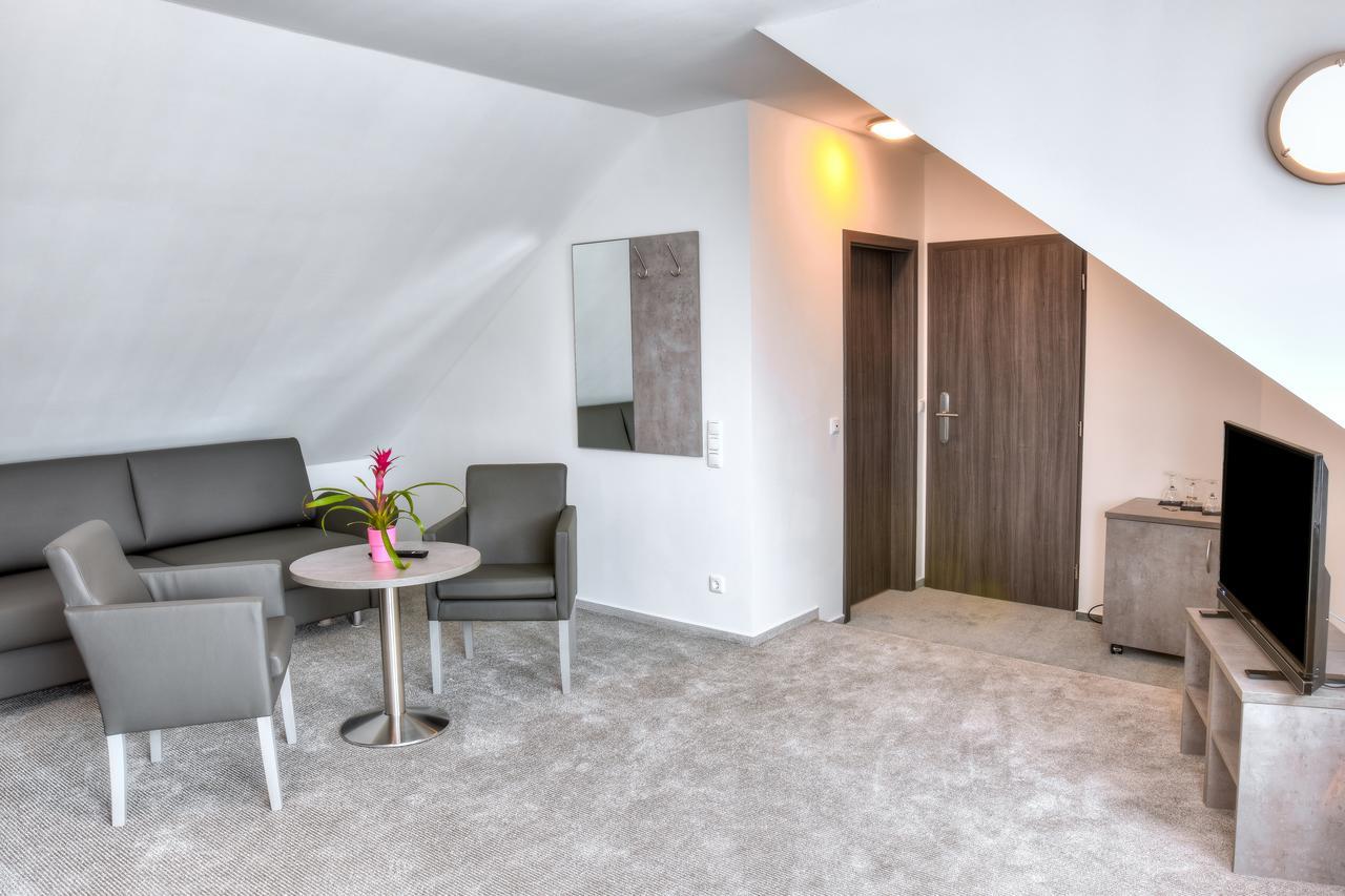 Fast Lane Hotel Barweiler Luaran gambar